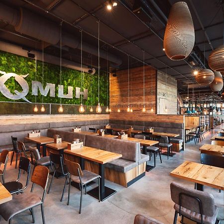 Riku Hotel Ройтлинген Екстериор снимка